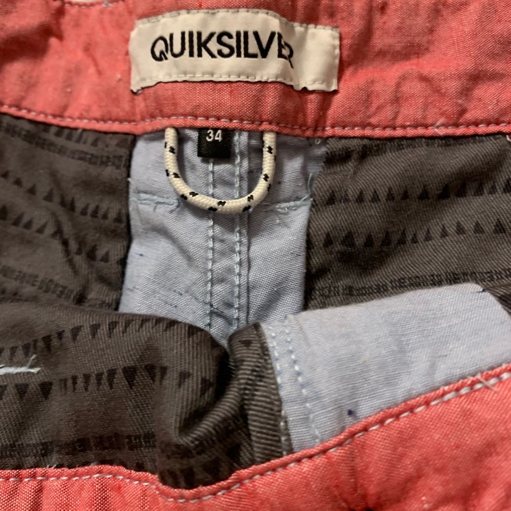 Men’s Quicksilver Shorts Size 34